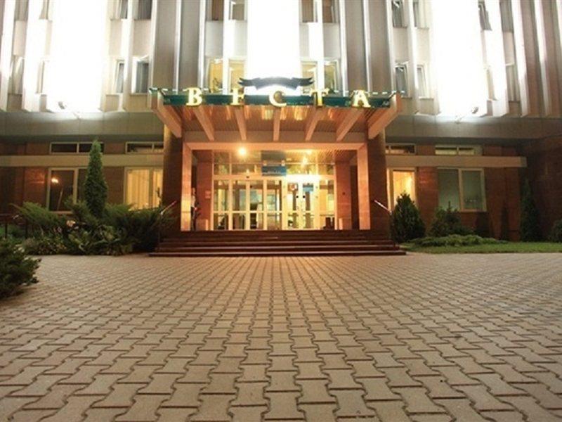 Hotel Vesta Брест Екстериор снимка