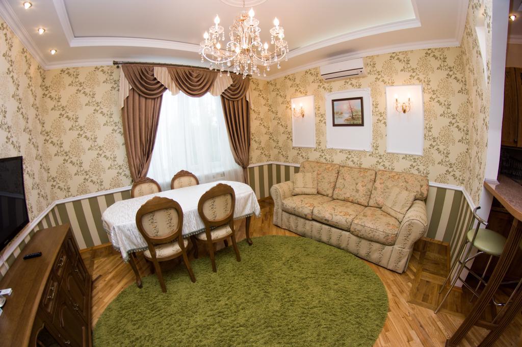 Hotel Vesta Брест Екстериор снимка