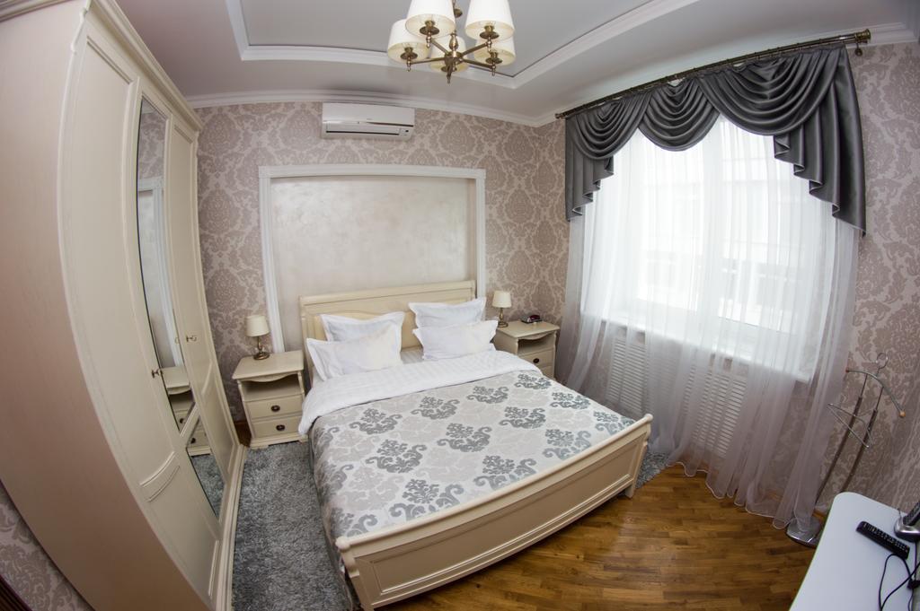 Hotel Vesta Брест Екстериор снимка